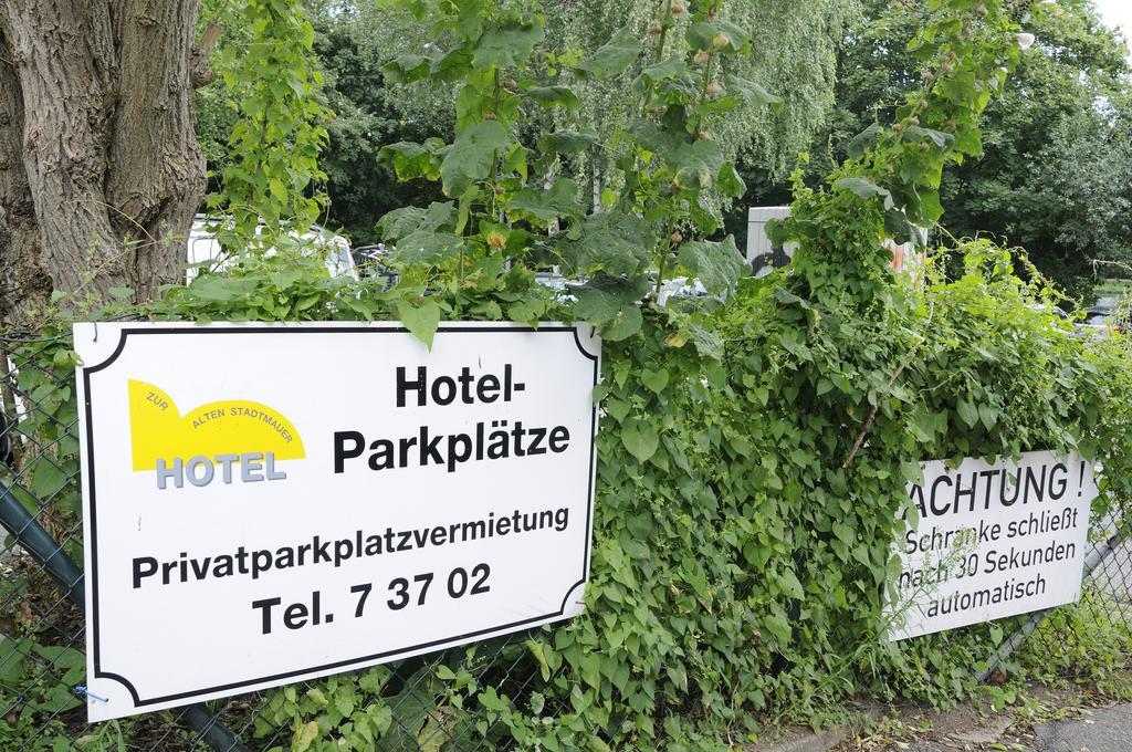 Hotel Zur Alten Stadtmauer Lübeck Szoba fotó